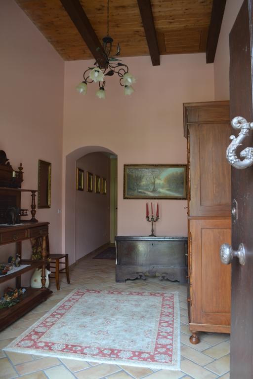 Agriturismo La Palazza サーラ・コンシリーナ エクステリア 写真