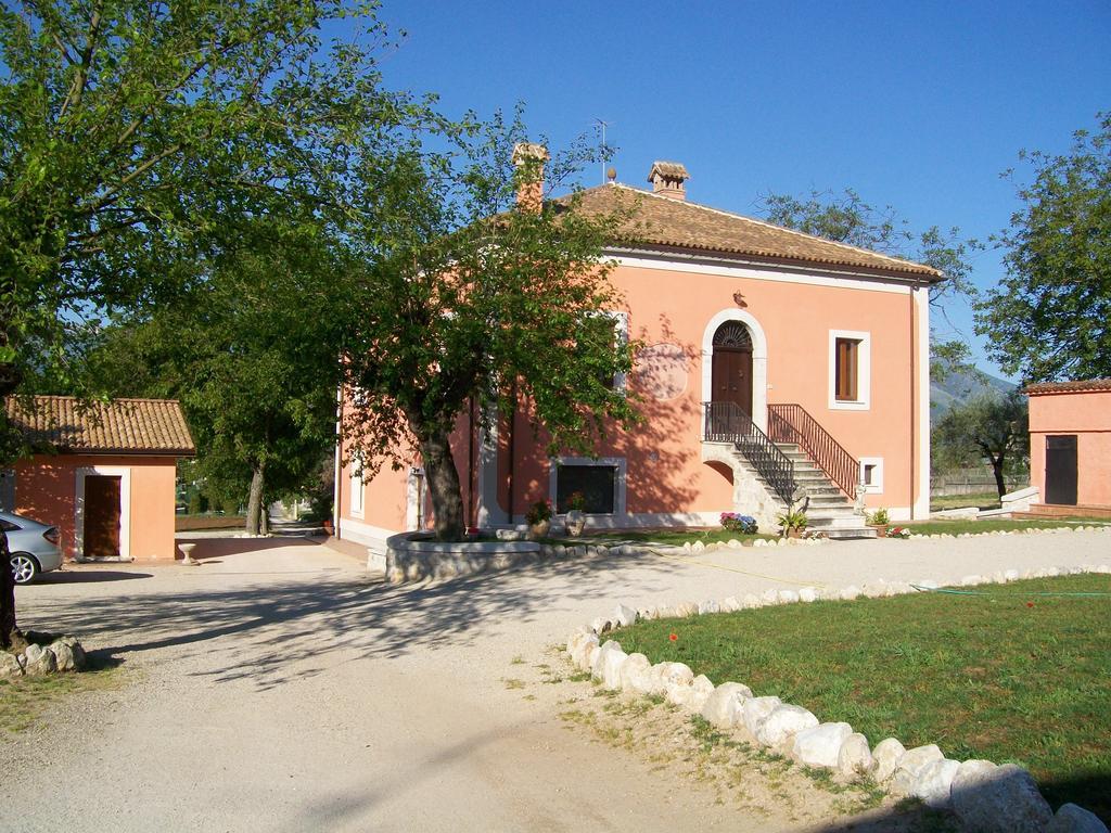 Agriturismo La Palazza サーラ・コンシリーナ エクステリア 写真