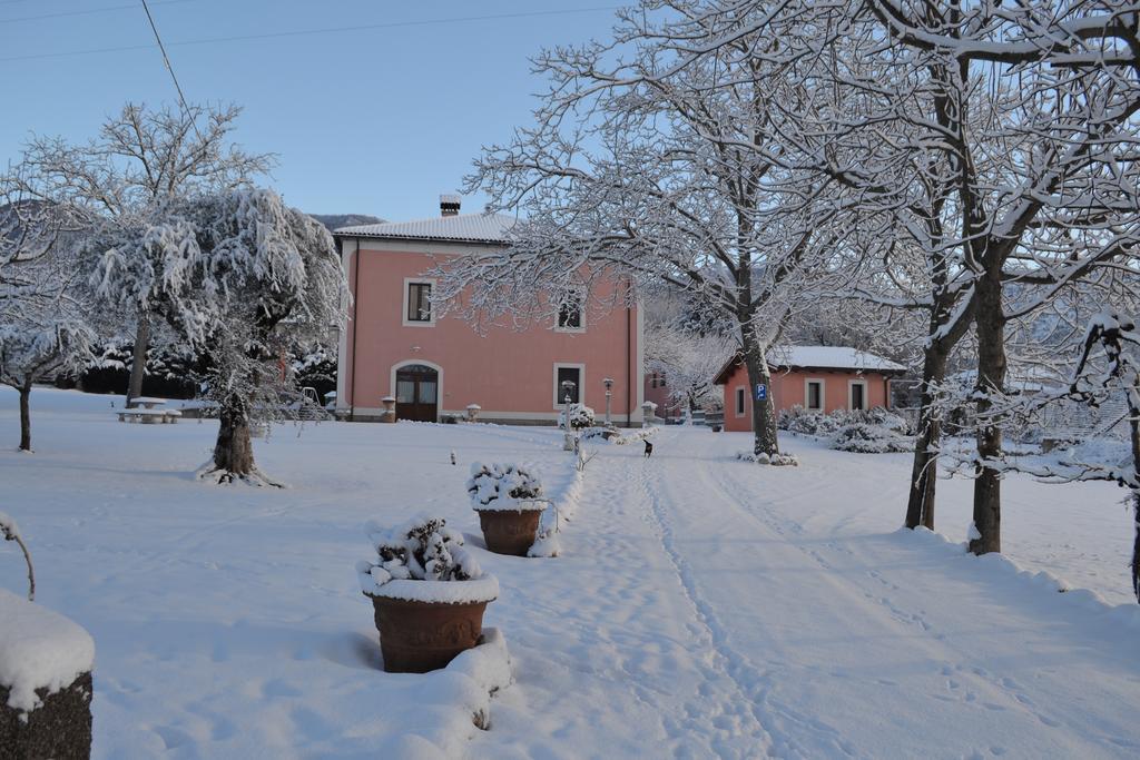 Agriturismo La Palazza サーラ・コンシリーナ エクステリア 写真