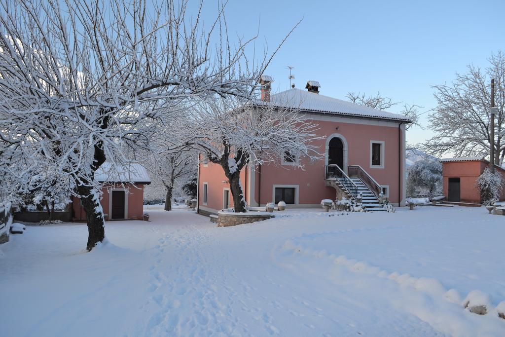 Agriturismo La Palazza サーラ・コンシリーナ エクステリア 写真