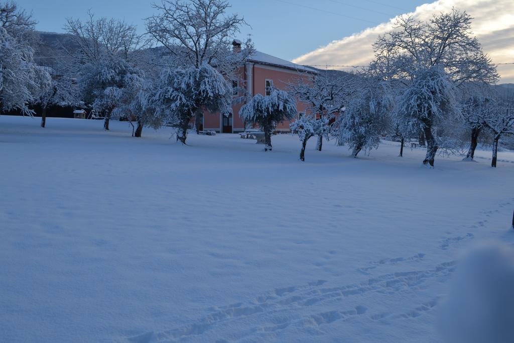 Agriturismo La Palazza サーラ・コンシリーナ エクステリア 写真